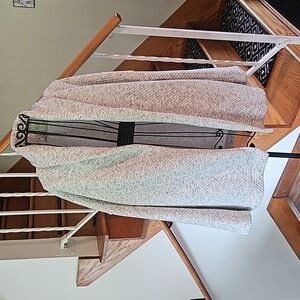 👚FABLETICS OPEN FRONT JACKET